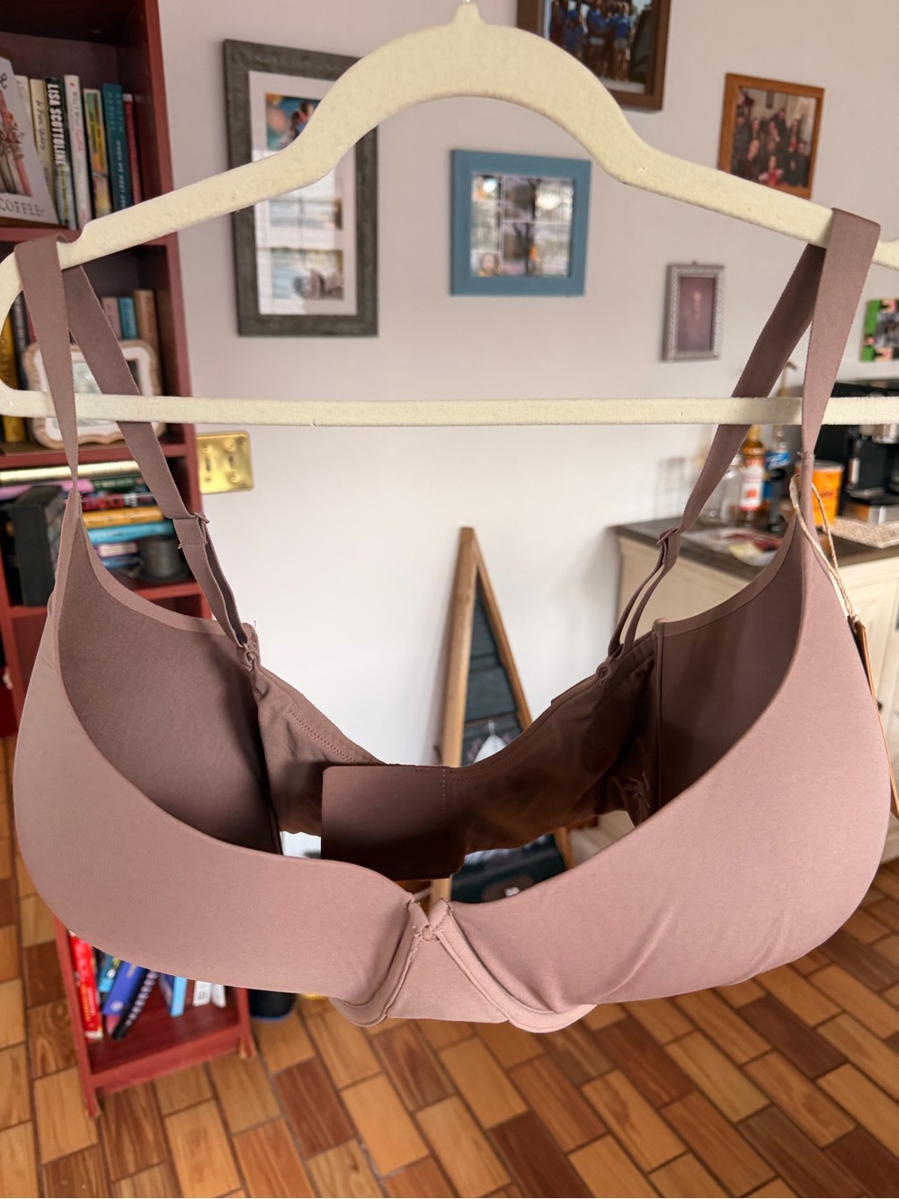 SKIMS Seamless T-Shirt Bra in Dusty Mauve